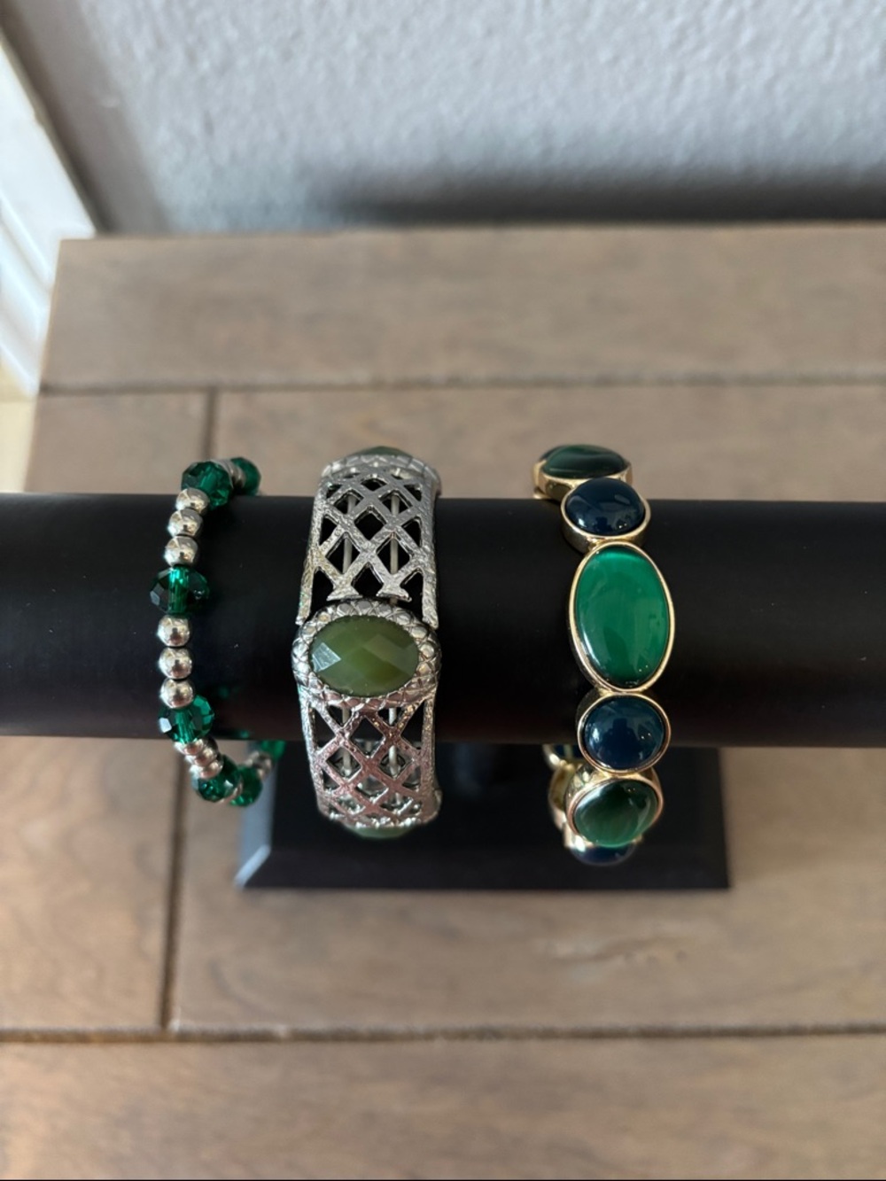 Green Multi-Style Women's Bracelet Set